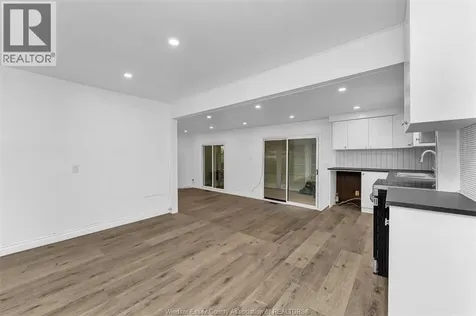 2032 Ford Boulevard Windsor ON N8T 2E7