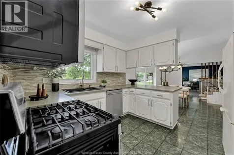 224 West Pike Creek Lakeshore ON N8N 2L9
