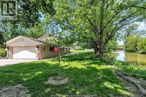 224 West Pike Creek Lakeshore ON N8N 2L9