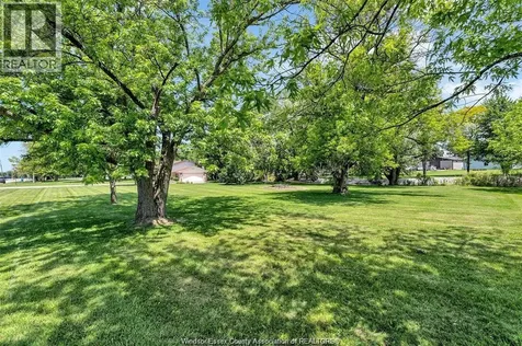 224 West Pike Creek Lakeshore ON N8N 2L9