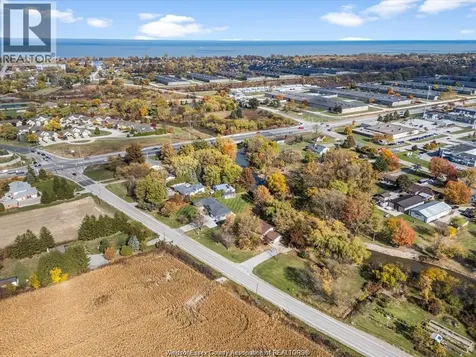 224 West Pike Creek Lakeshore ON N8N 2L9