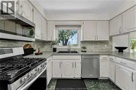 224 West Pike Creek Lakeshore ON N8N 2L9