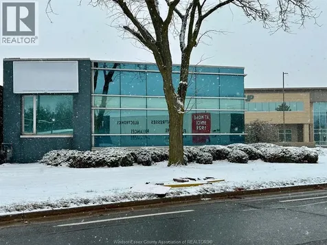 2575 Ouellette Avenue Windsor ON N8X 1L9