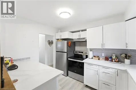 133 Kingslea Drive Hamilton ON L8T 4A7