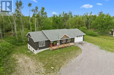 86 Ellwood Crescent Trent Lakes ON K0M 1A0