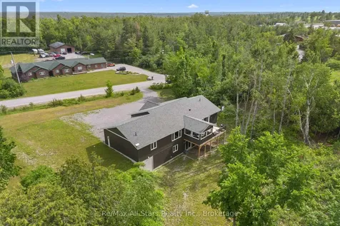86 Ellwood Crescent Trent Lakes ON K0M 1A0