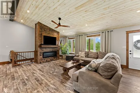86 Ellwood Crescent Trent Lakes ON K0M 1A0