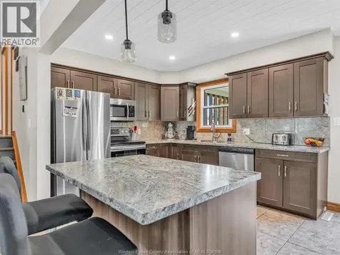 1828 Service Road Kingsville ON N0P 2G0