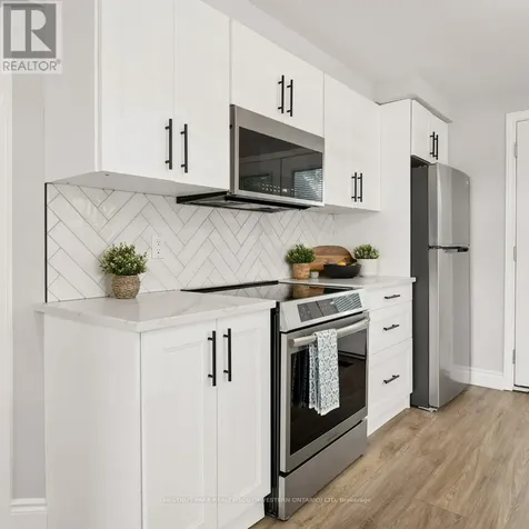 530 Penny Lane Waterloo ON N2T 2L2