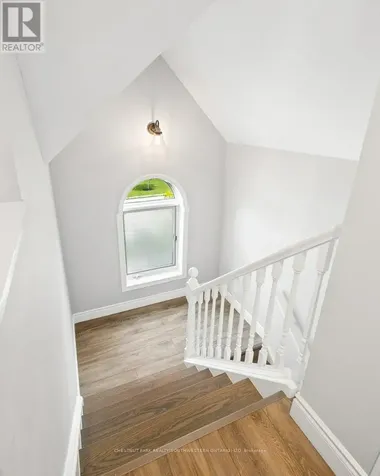 530 Penny Lane Waterloo ON N2T 2L2