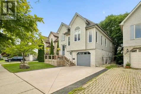 530 Penny Lane Waterloo ON N2T 2L2