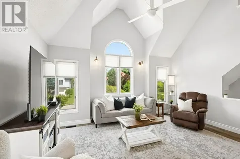 530 Penny Lane Waterloo ON N2T 2L2