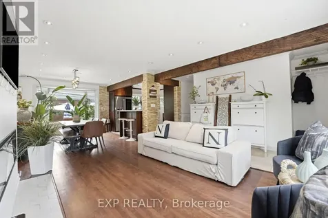 748 Weston Drive Ottawa ON K1G 1W2