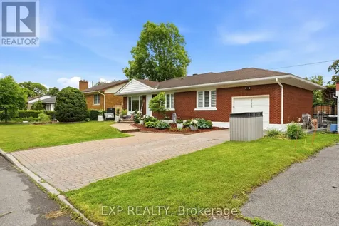 748 Weston Drive Ottawa ON K1G 1W2