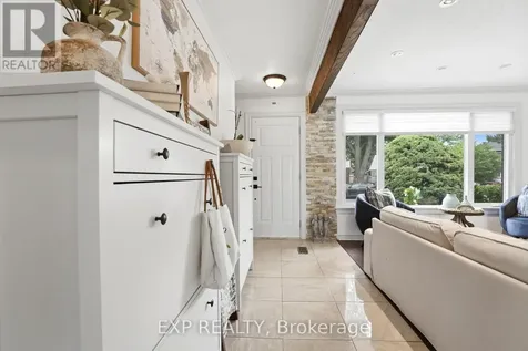 748 Weston Drive Ottawa ON K1G 1W2