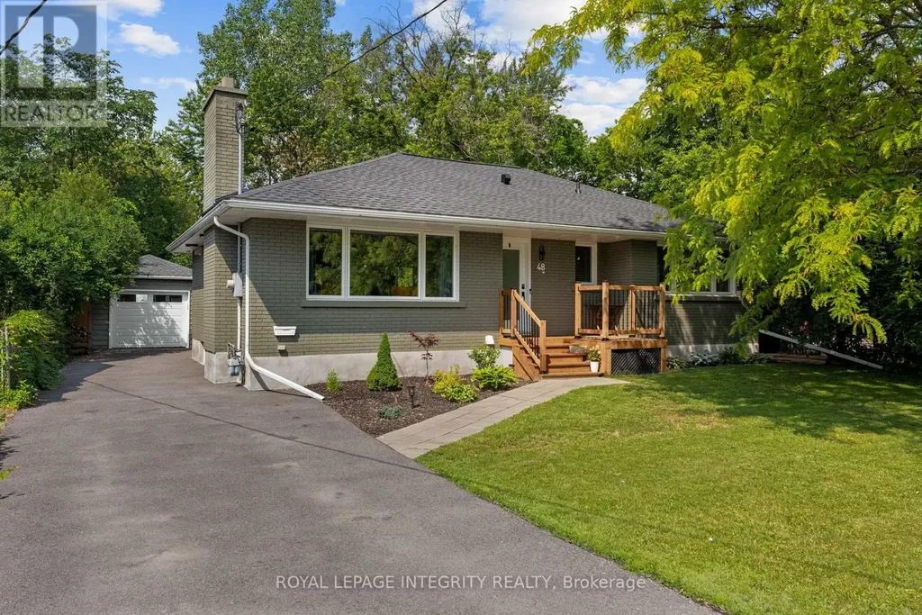 48 Dunham Street Ottawa ON K1J 7L8