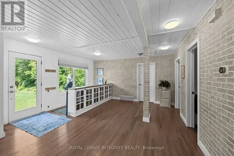 48 Dunham Street Ottawa ON K1J 7L8