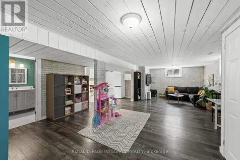 48 Dunham Street Ottawa ON K1J 7L8