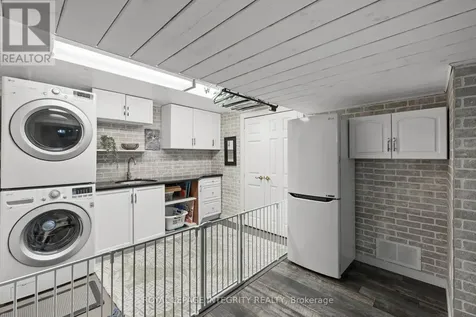 48 Dunham Street Ottawa ON K1J 7L8