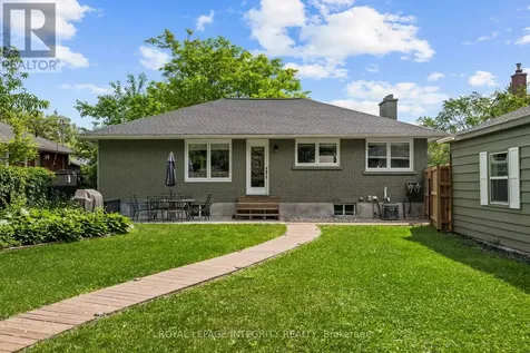 48 Dunham Street Ottawa ON K1J 7L8