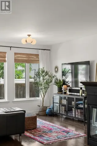 310 Fergus Crescent Ottawa ON K2J 5S4