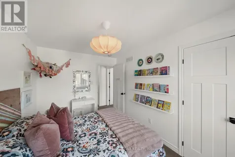 310 Fergus Crescent Ottawa ON K2J 5S4