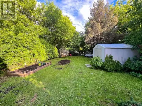 333 Hyland Drive Greater Sudbury ON P3E 1S3
