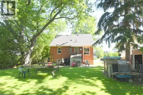 7381 Airport Road East Glanbrook ON L0R 1W0