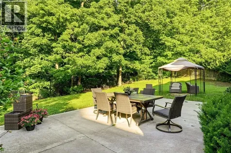 1111 Crofton Way Burlington ON L7P 4X1