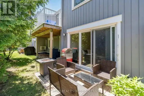 23 Dawson Drive Collingwood ON L9Y 5B4