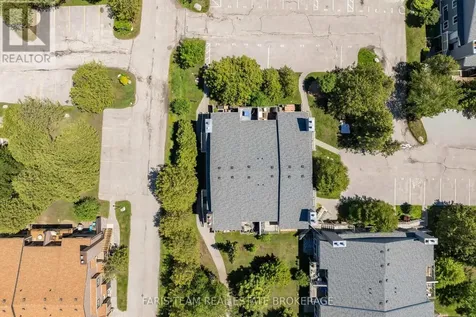23 Dawson Drive Collingwood ON L9Y 5B4