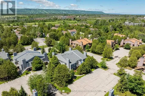 23 Dawson Drive Collingwood ON L9Y 5B4