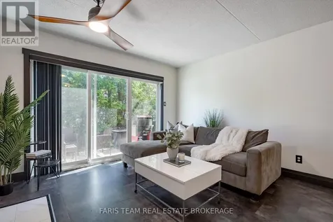 23 Dawson Drive Collingwood ON L9Y 5B4