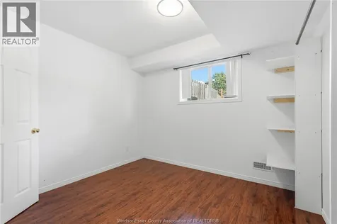 437 Merrill Avenue Lasalle ON N9J 3R2