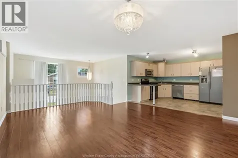 437 Merrill Avenue Lasalle ON N9J 3R2