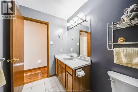 647 Alpenrose Court Windsor ON N9G 2X7