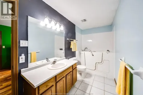 647 Alpenrose Court Windsor ON N9G 2X7