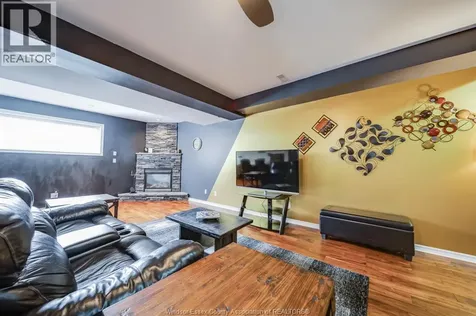 647 Alpenrose Court Windsor ON N9G 2X7