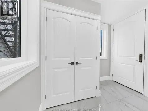 485 Church Street Windsor ON N9A 4T1