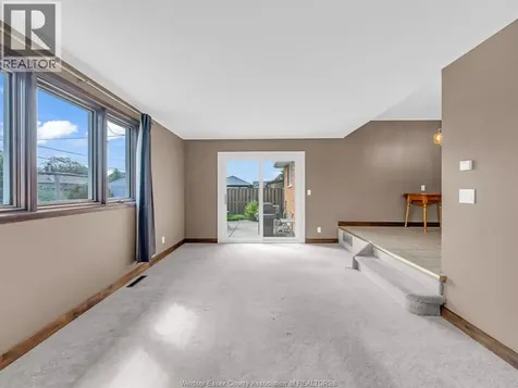 424 Laporte Avenue Windsor ON N8S 3R2