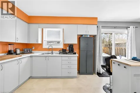 6479 Malibu Drive Niagara Falls ON L2H 2W4