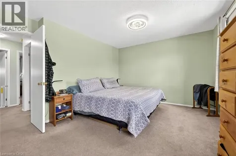 6479 Malibu Drive Niagara Falls ON L2H 2W4