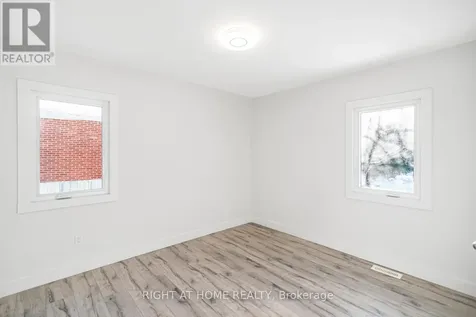 100 Green Mountain Road East Hamilton ON L8J 2W4