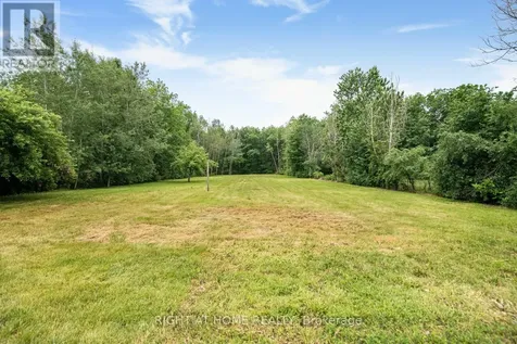100 Green Mountain Road East Hamilton ON L8J 2W4