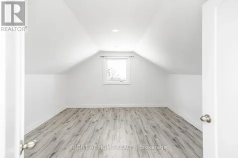 100 Green Mountain Road East Hamilton ON L8J 2W4