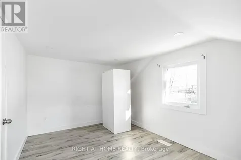 100 Green Mountain Road East Hamilton ON L8J 2W4