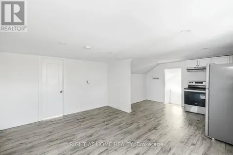 100 Green Mountain Road East Hamilton ON L8J 2W4