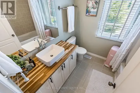 78 Lambert Crescent Brantford ON N3T 0E9