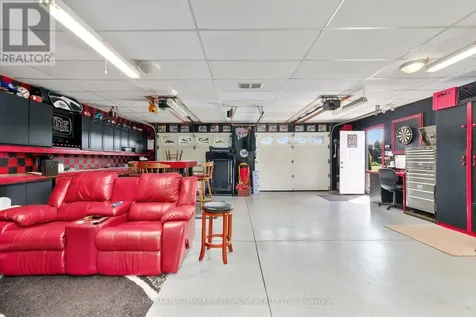 8266 Albert Court Hamilton Township ON K9A 4J7