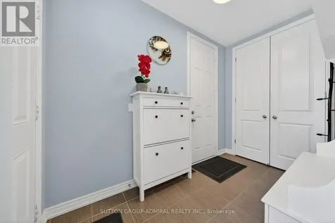 187 Trail Boulevard Springwater ON L9X 1A8